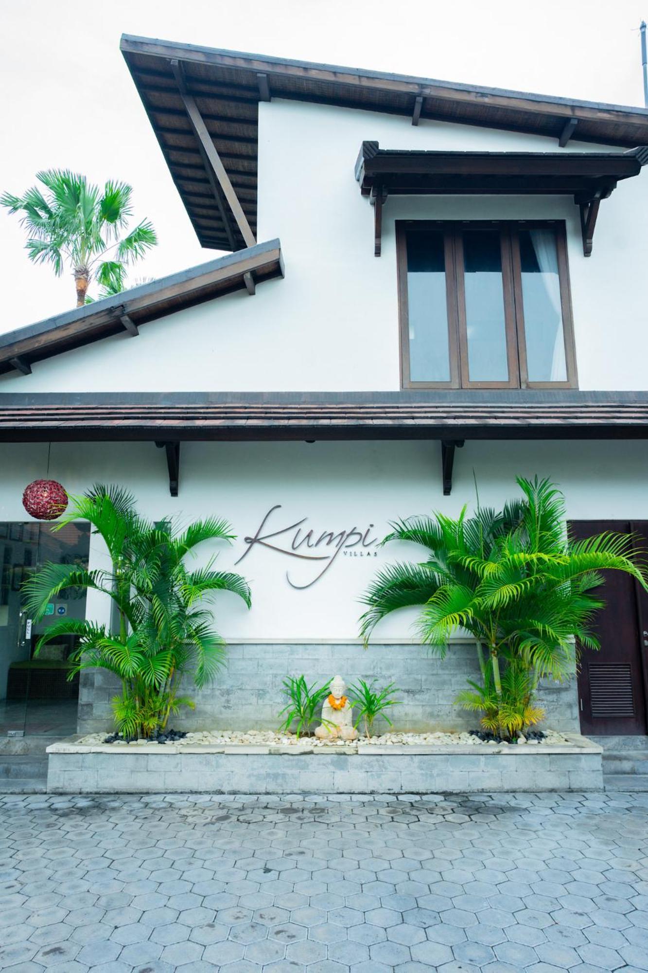 The Kumpi Villas Seminyak Buitenkant foto